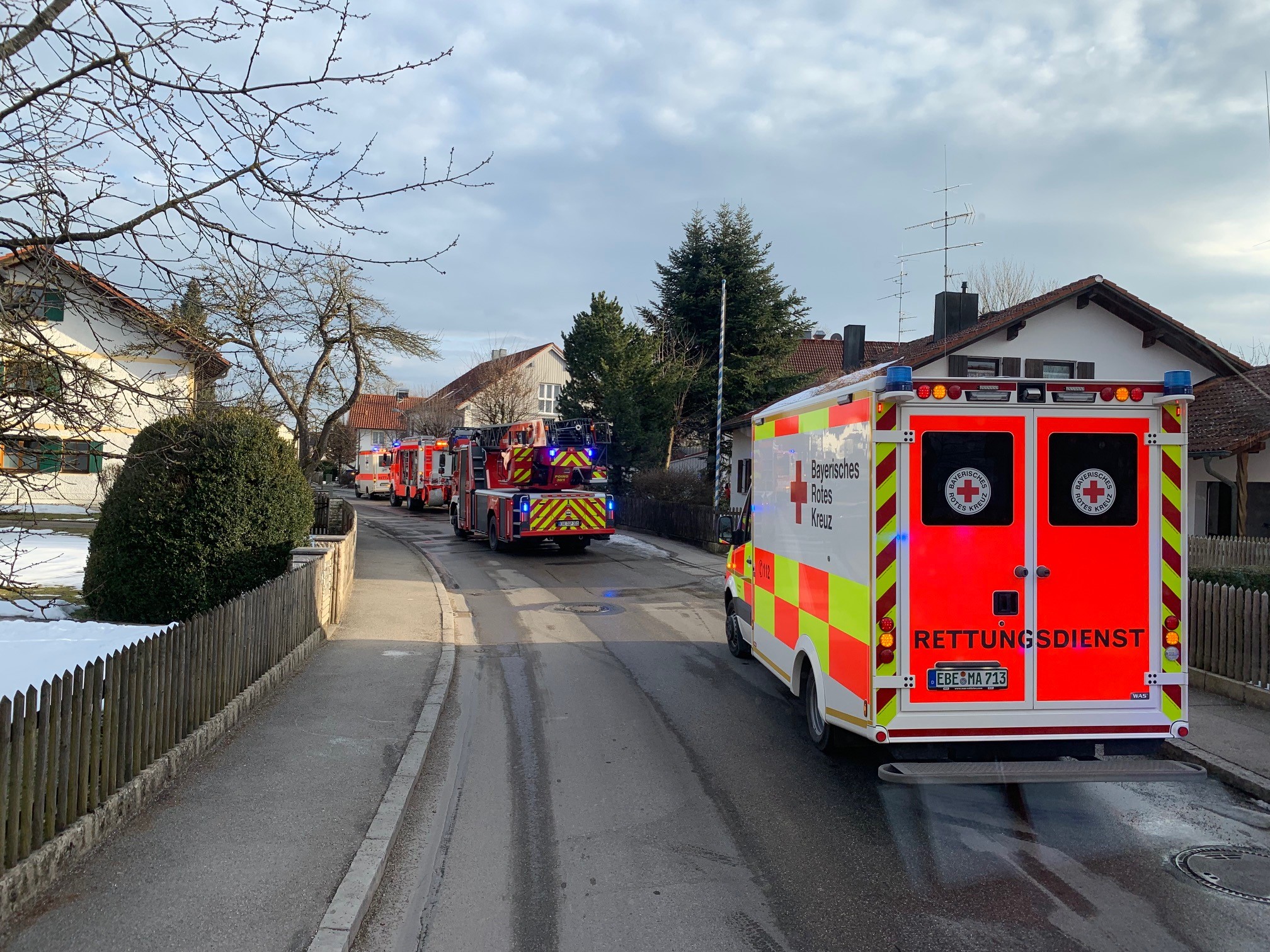 Brand im Gebäude, Dachstuhlbrand Freiwillige Feuerwehr Poing